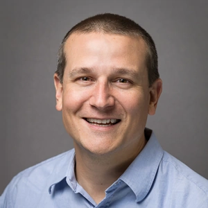 Portrait of Chris Fierer